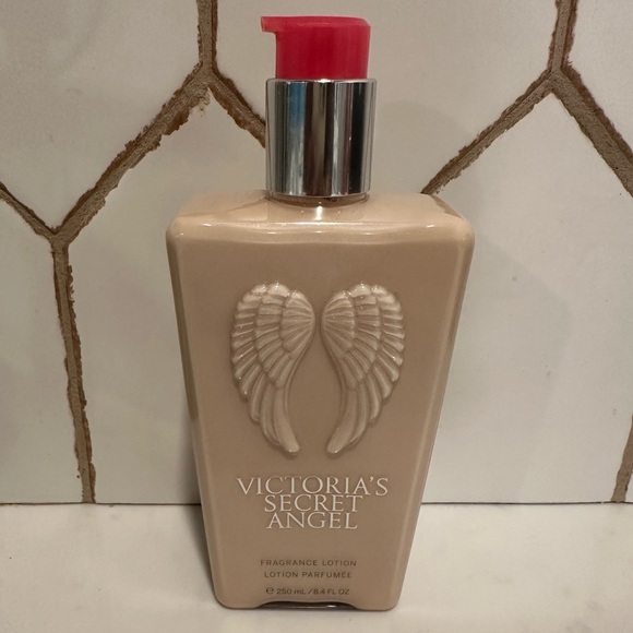 VICTORIA'S SECRETAngel Fragrance Lotion 8.4 FL OZ NWOB